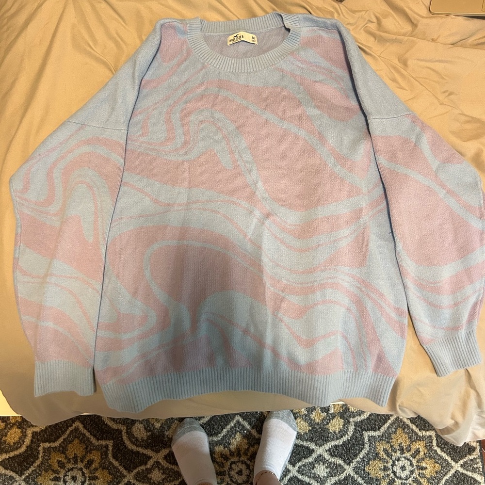 Hollister Blue and Pink Crewneck Sweater Cozy Knit Design